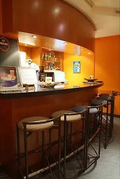 Bellagio Marne-la-vallee By Popinns Hotel 2*