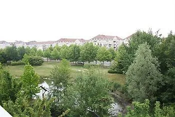 Bellagio Marne-la-vallee By Popinns Hotel